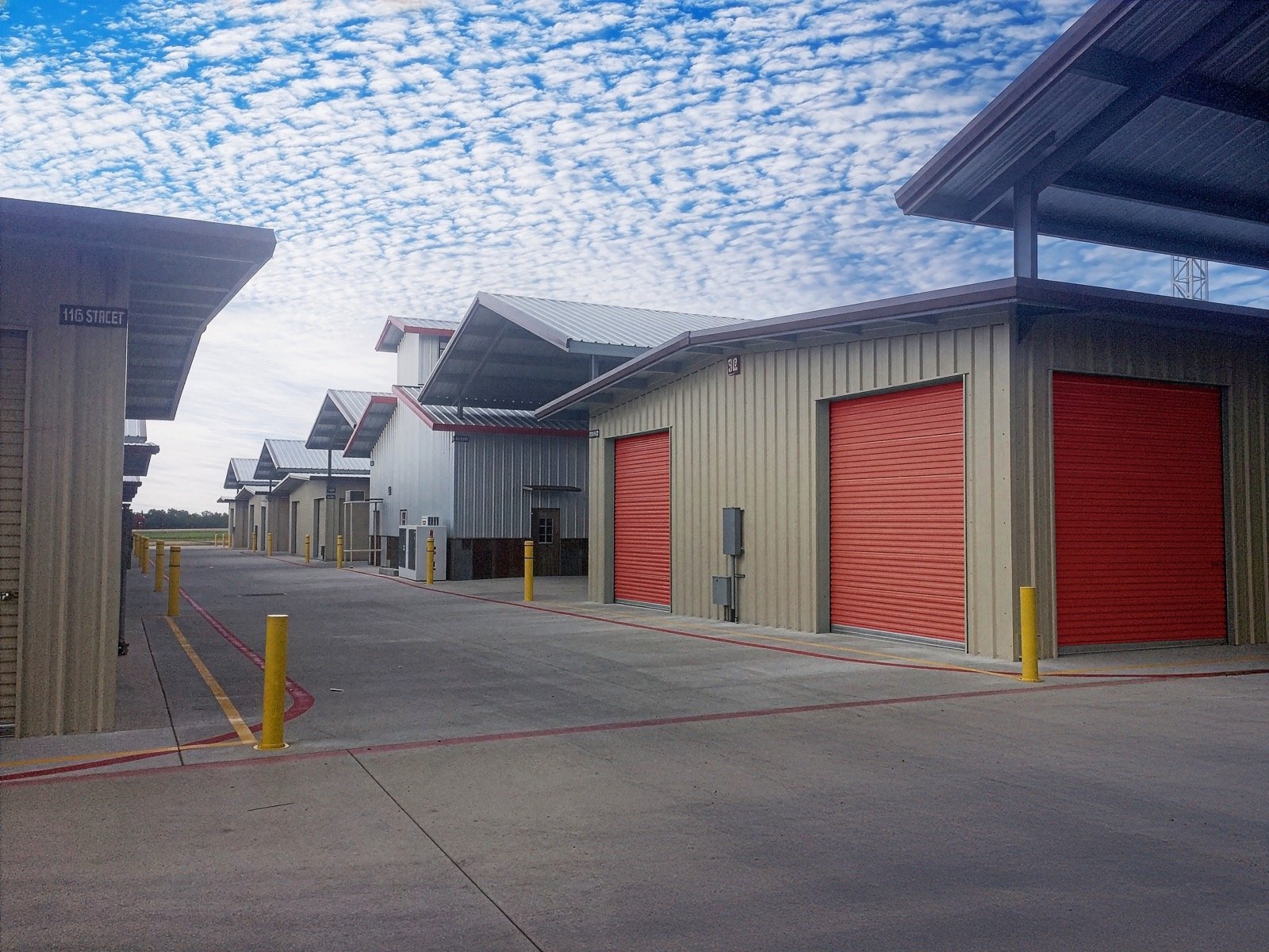 Janus 1950 Heavy Duty commercial sheet door