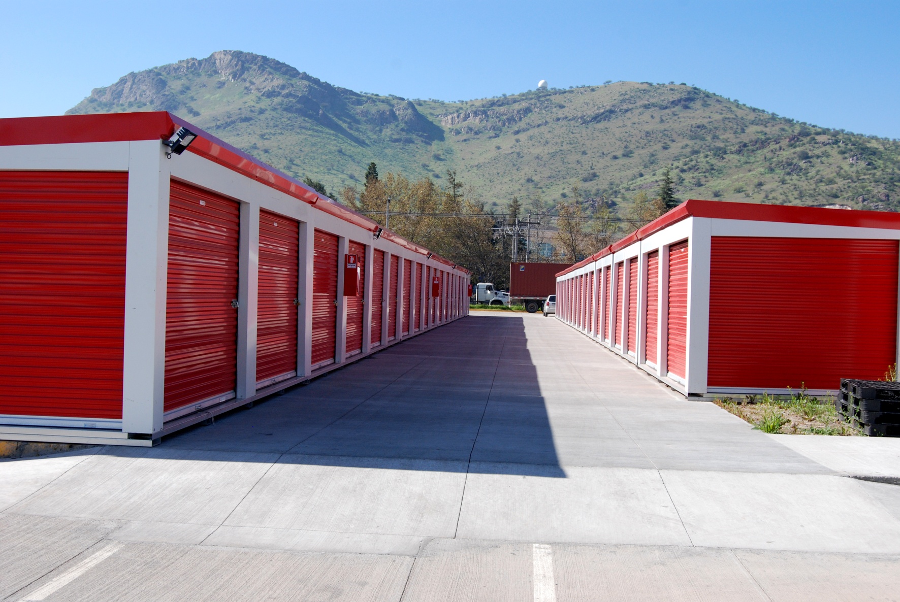 Drive-up Portable Storage Units in facility